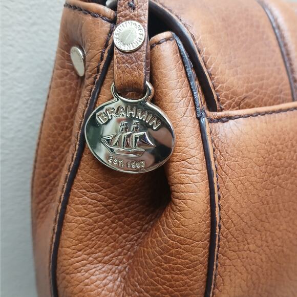 Brahmin Genuine Pebbled Leather Flap Shoulder Crossbody Bag Retro Twist Lock - Picture 11 of 15